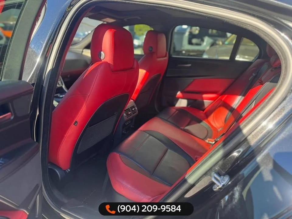 2018 Jaguar XE - Image 6 of 12