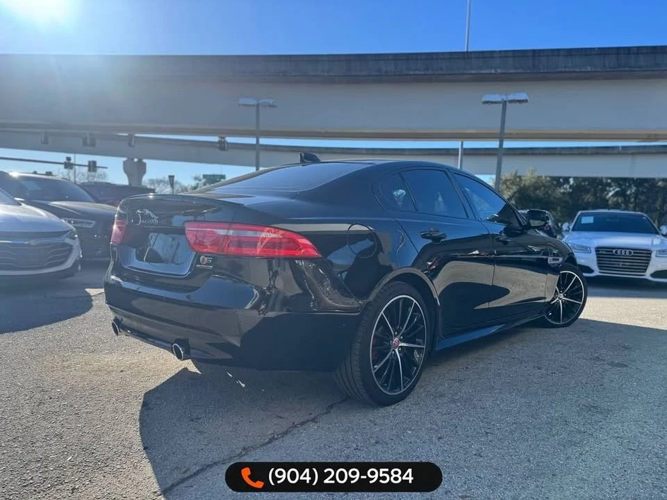 2018 Jaguar XE - Image 3 of 12