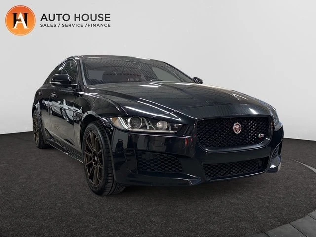 2018 Jaguar XE - Image 7 of 20