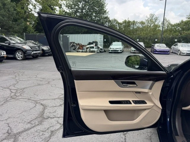2018 Jaguar X260 XF - Image 5 of 20