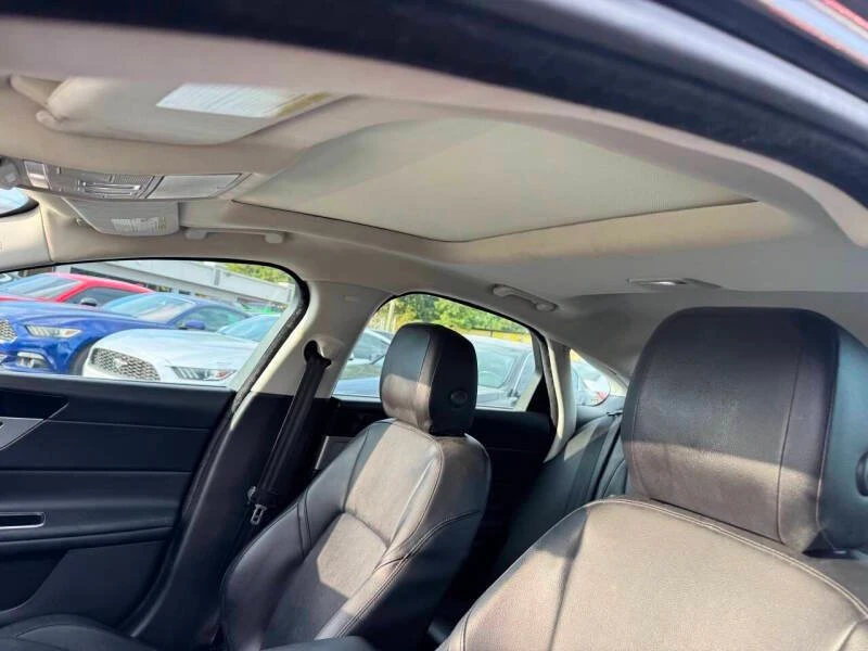 2018 Jaguar X260 XF - Image 18 of 20