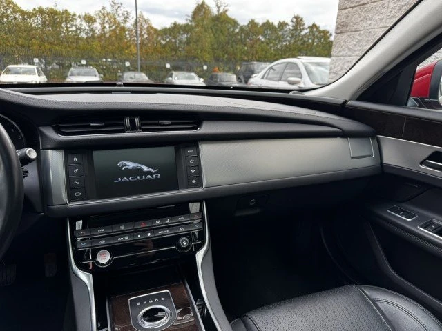 2018 Jaguar X260 XF - Image 10 of 19