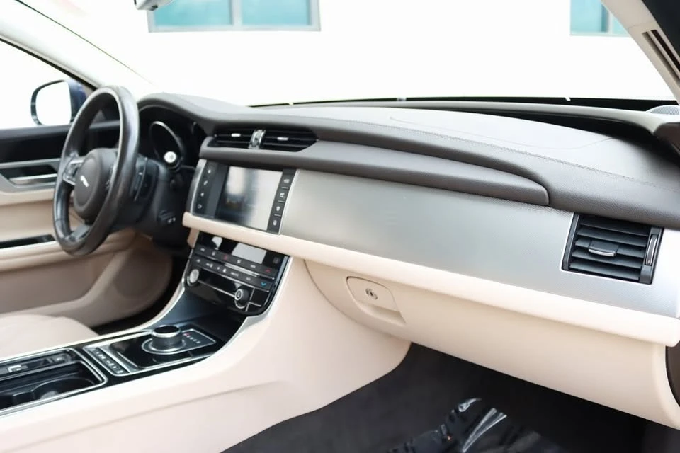 2018 Jaguar X260 XF - Image 12 of 15