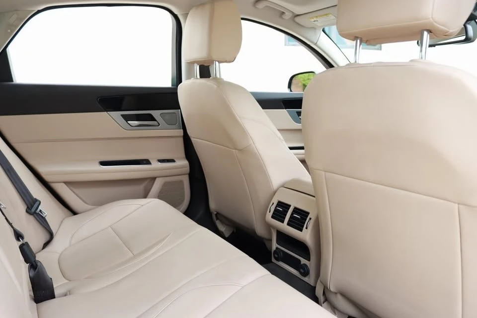 2018 Jaguar X260 XF - Image 14 of 15