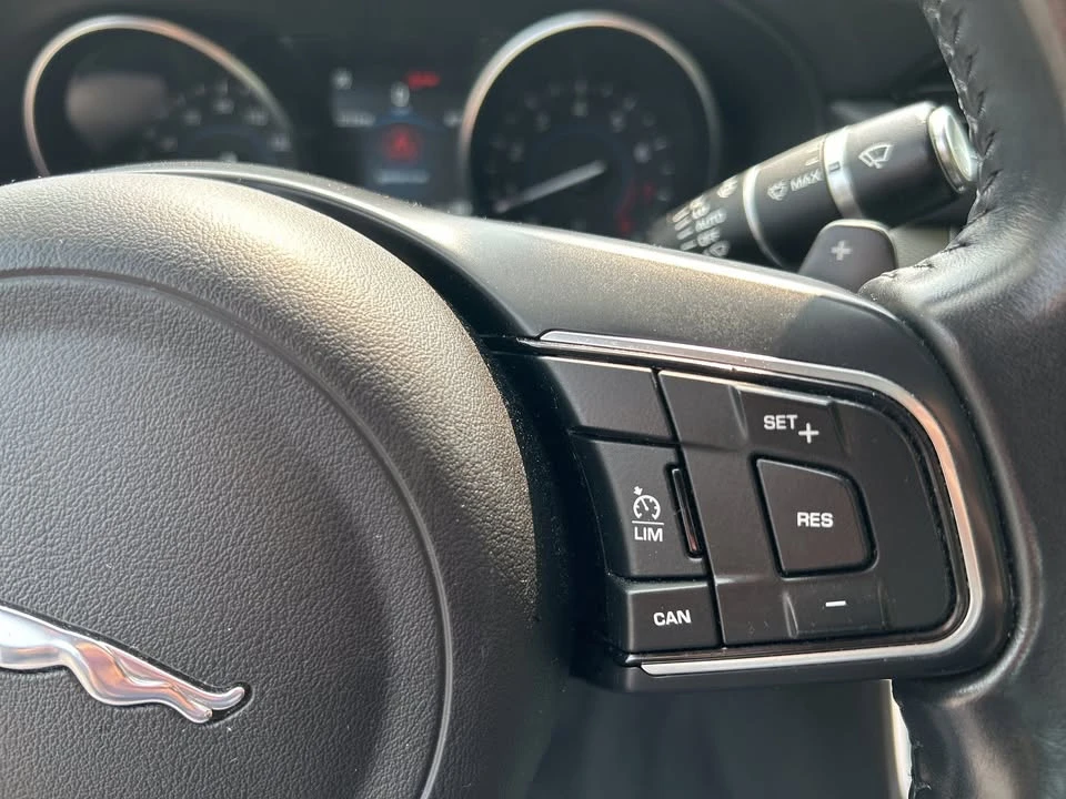 2018 Jaguar X260 XF - Image 16 of 20