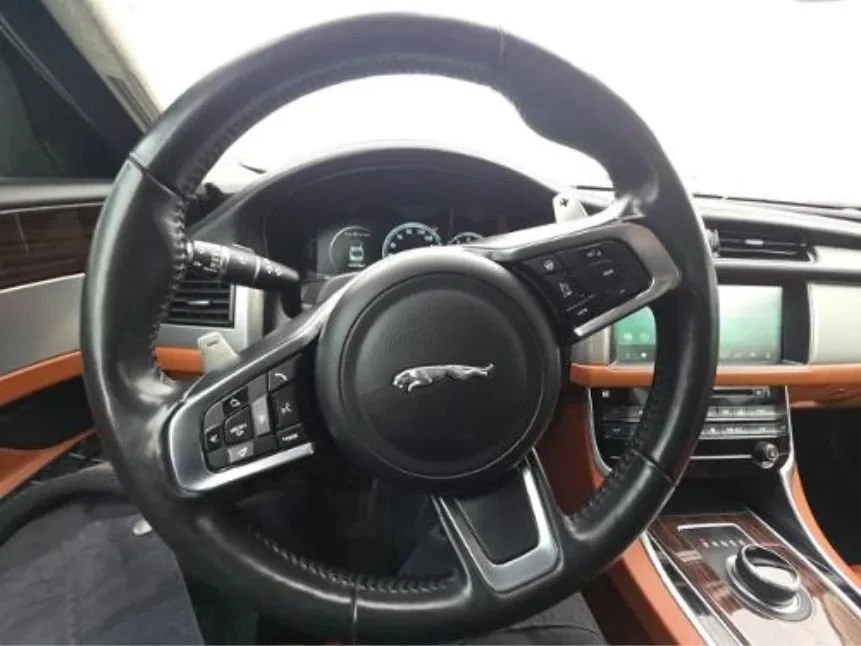 2018 Jaguar X260 XF - Image 10 of 13