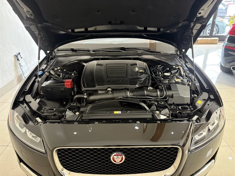 2018 Jaguar X260 XF - Image 7 of 20