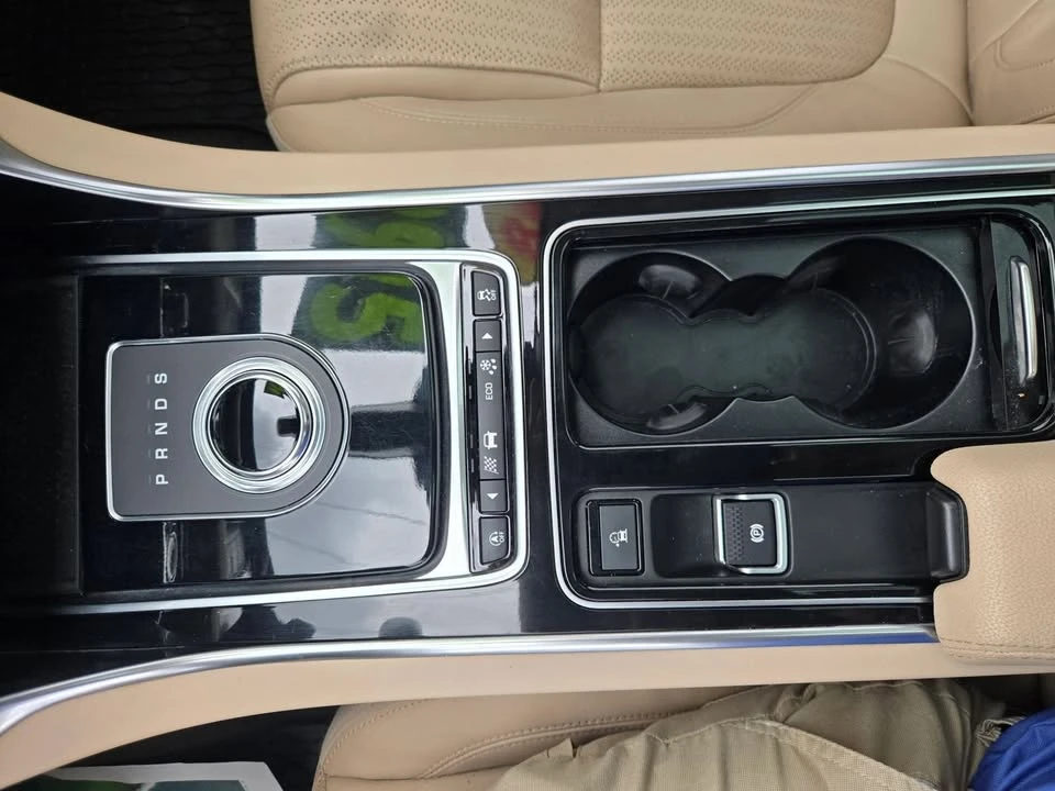 2018 Jaguar X260 XF - Image 14 of 20