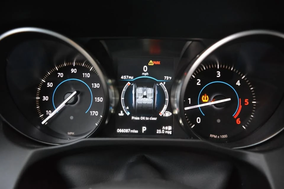 2018 Jaguar X260 XF - Image 17 of 20