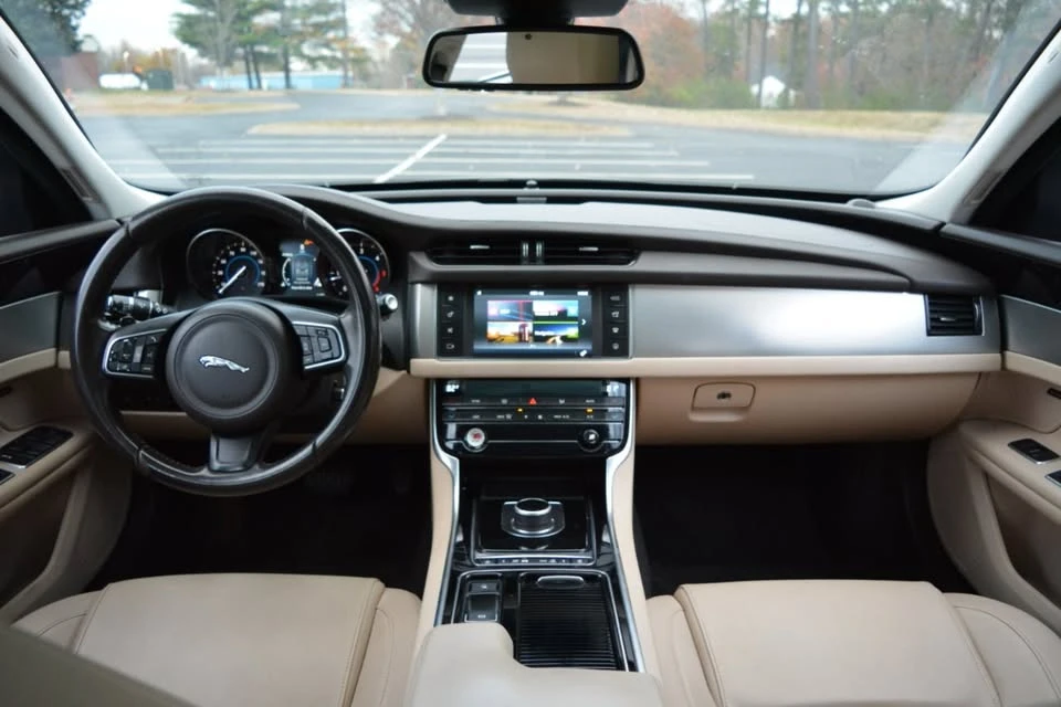 2018 Jaguar X260 XF - Image 15 of 20
