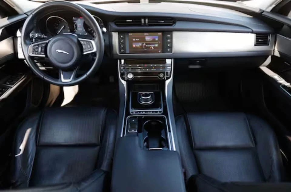 2018 Jaguar X260 XF - Image 2 of 18