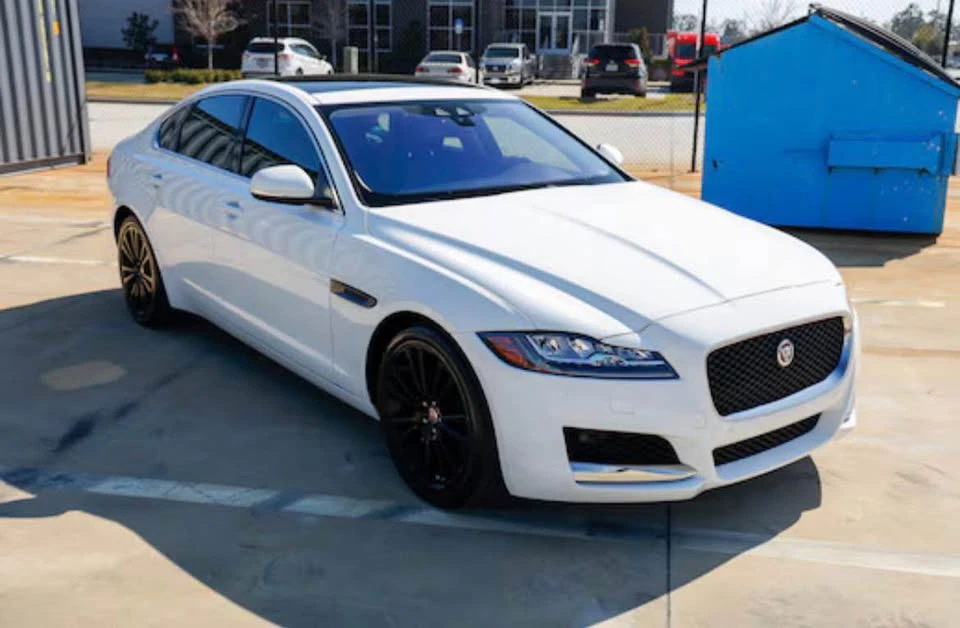 2018 Jaguar X260 XF - Image 16 of 18