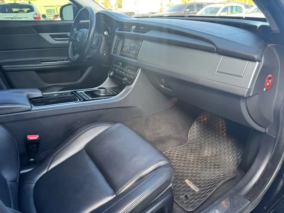2018 Jaguar X260 XF - Image 14 of 18