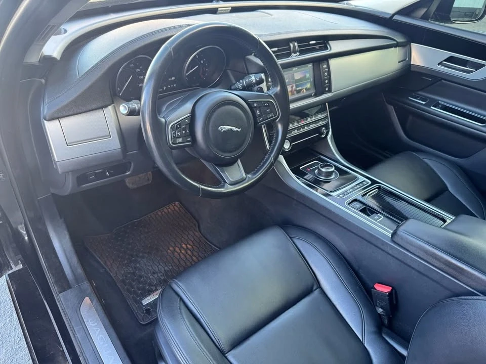 2018 Jaguar X260 XF - Image 8 of 18