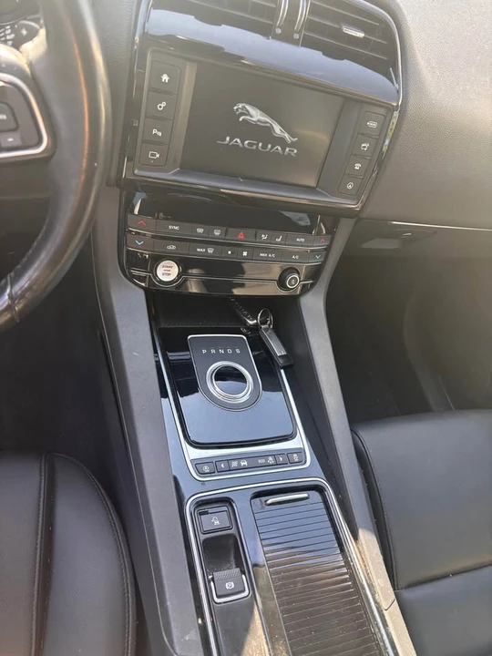2018 Jaguar X260 XF - Image 6 of 12
