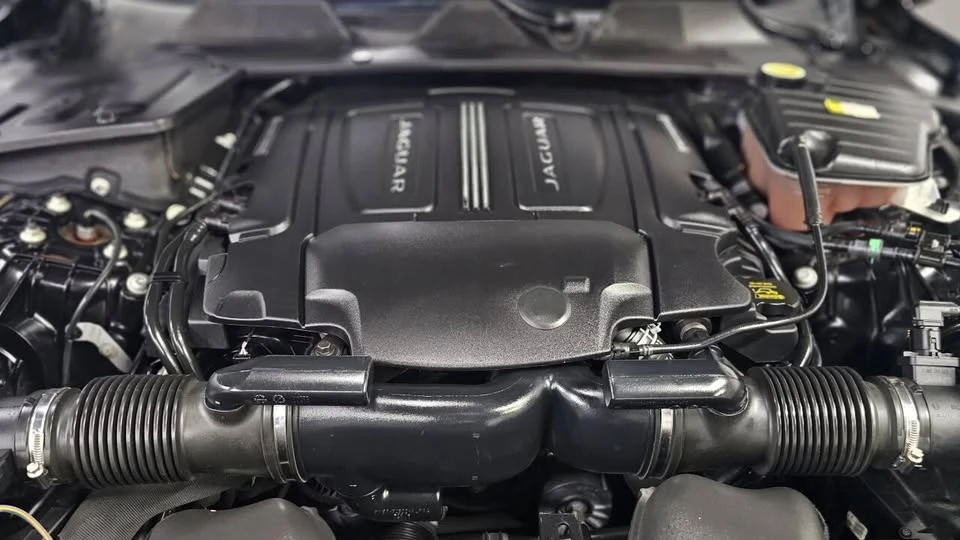 2018 Jaguar X351 XJ - Image 7 of 20