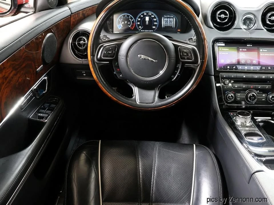 2018 Jaguar X351 XJ - Image 17 of 20