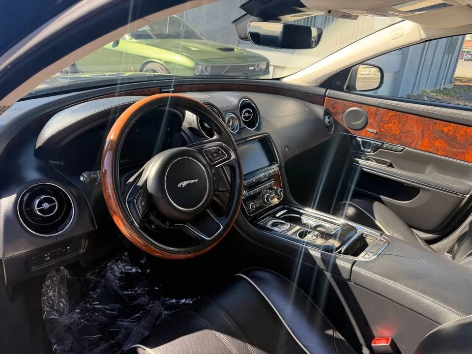 2018 Jaguar X351 XJR - Image 11 of 20