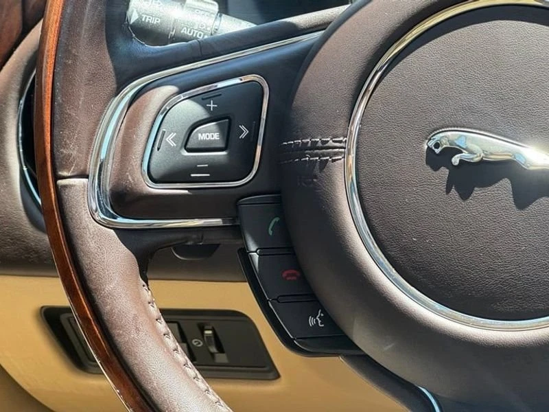 2018 Jaguar X351 XJ - Image 13 of 19