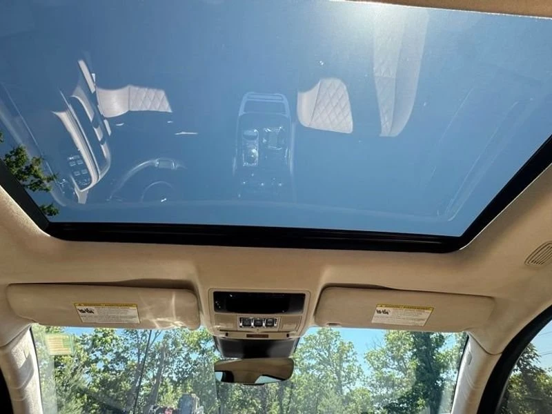2018 Jaguar X351 XJ - Image 11 of 19