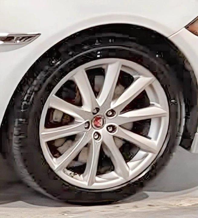 2018 Jaguar X351 XJR - Image 7 of 15