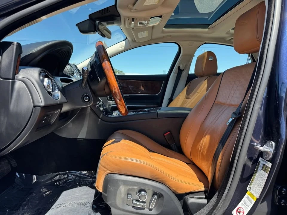 2018 Jaguar X351 XJR - Image 11 of 19