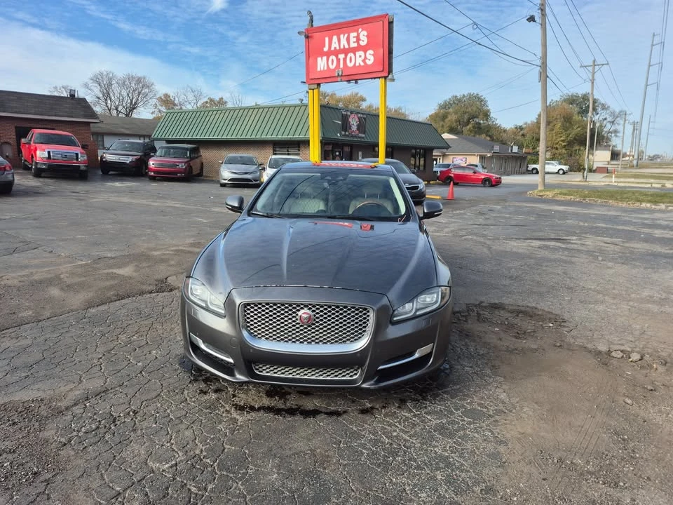 2018 Jaguar X351 XJ - Image 2 of 12