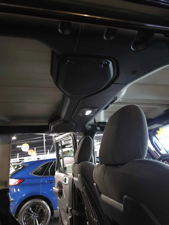 2018 Jeep JK Wrangler - Image 15 of 20