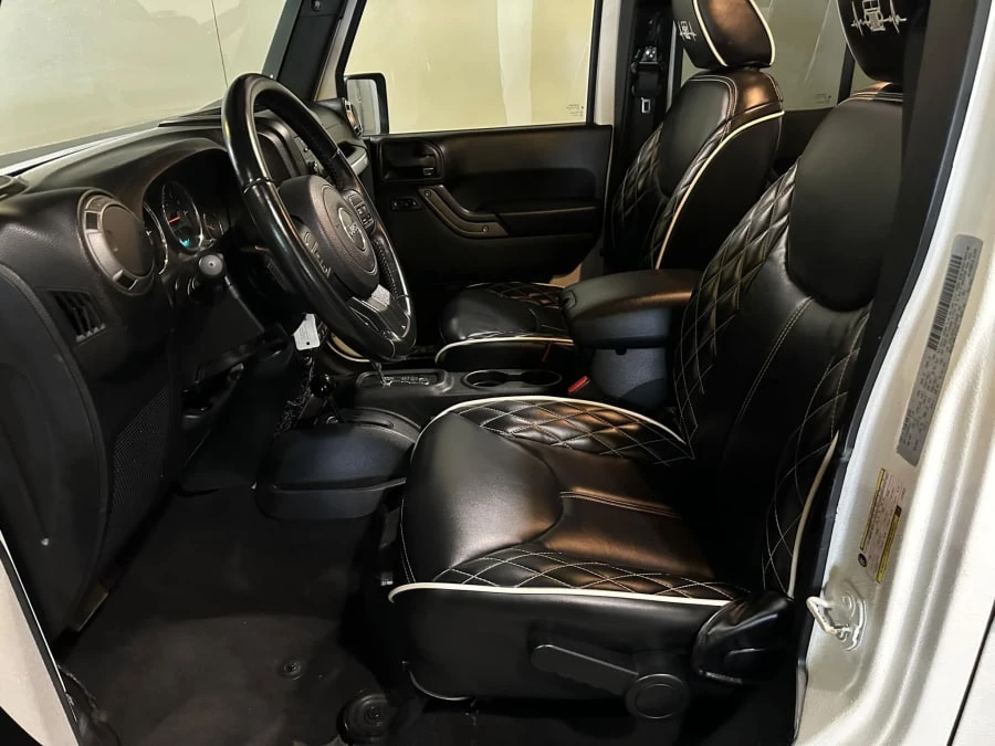 2018 Jeep Gladiator - Image 13 of 19