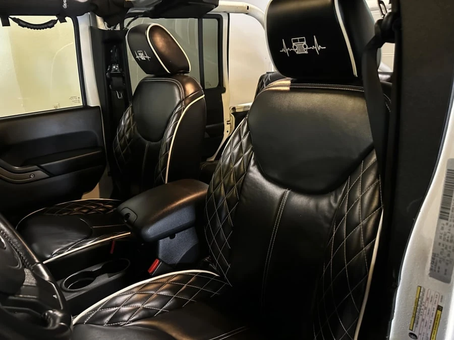2018 Jeep Gladiator - Image 9 of 19