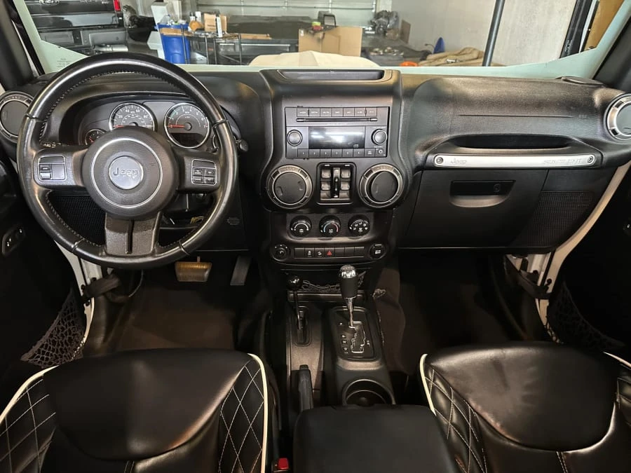 2018 Jeep Gladiator - Image 11 of 19