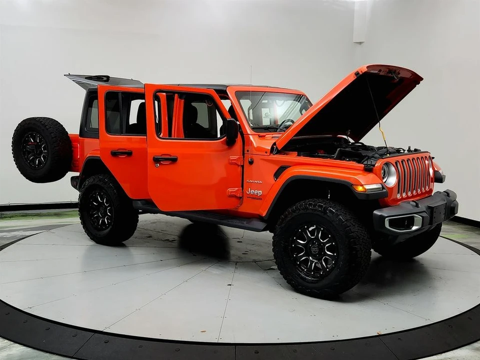2018 Jeep JL Wrangler - Image 10 of 12