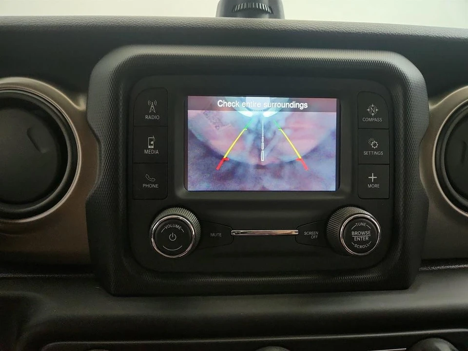 2018 Jeep JL Wrangler - Image 11 of 12