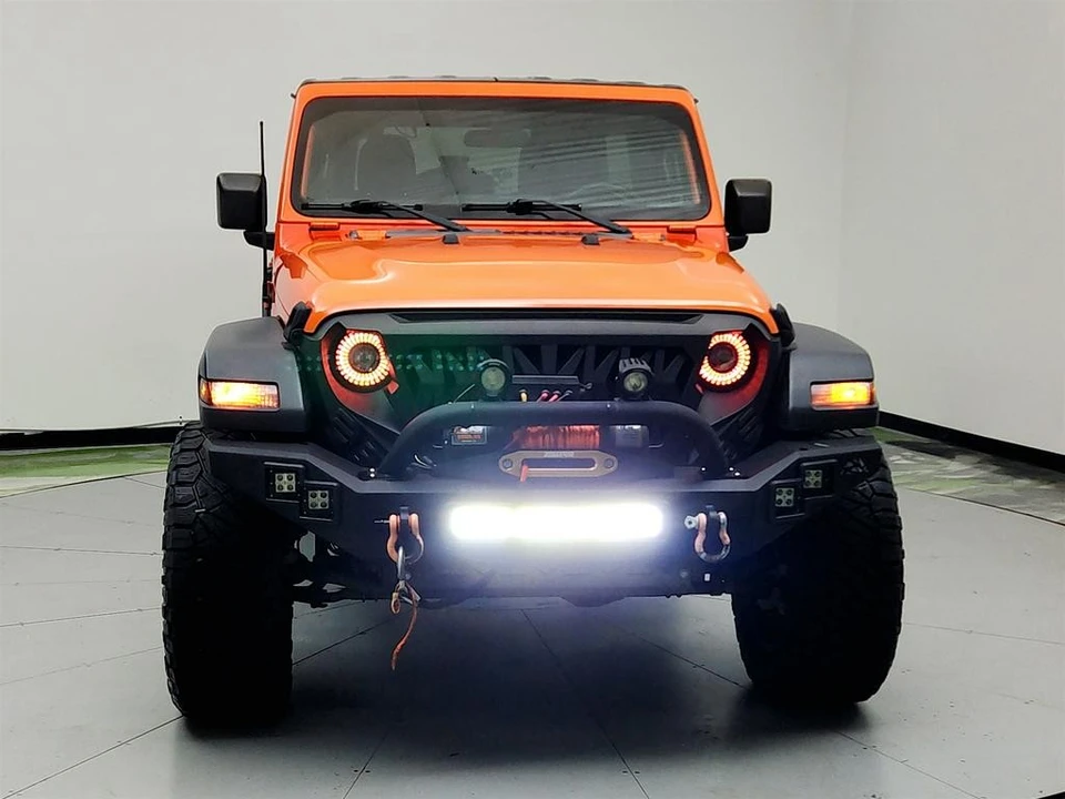 2018 Jeep JL Wrangler - Image 2 of 12