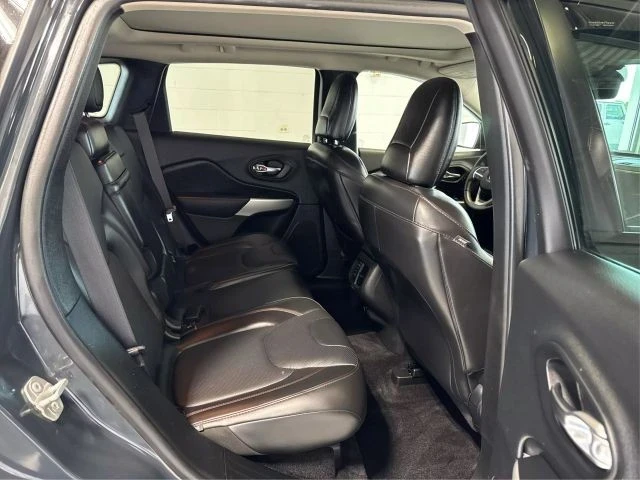 2018 Jeep KL Cherokee - Image 16 of 21