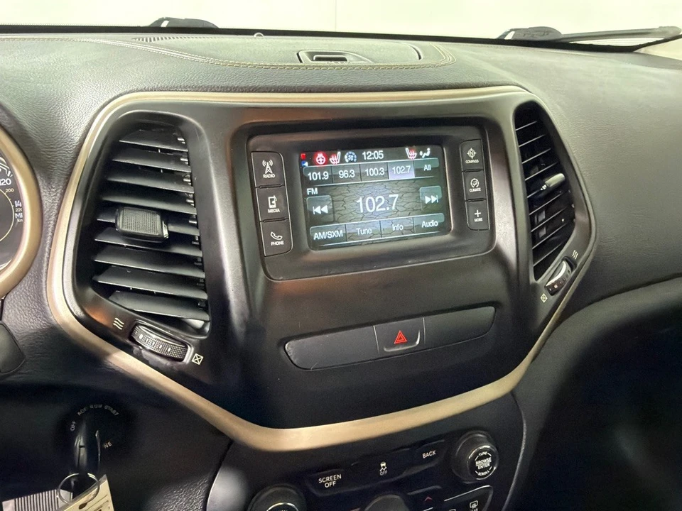 2018 Jeep KL Cherokee - Image 16 of 21