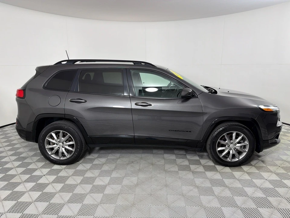 2018 Jeep KL Cherokee - Image 4 of 21