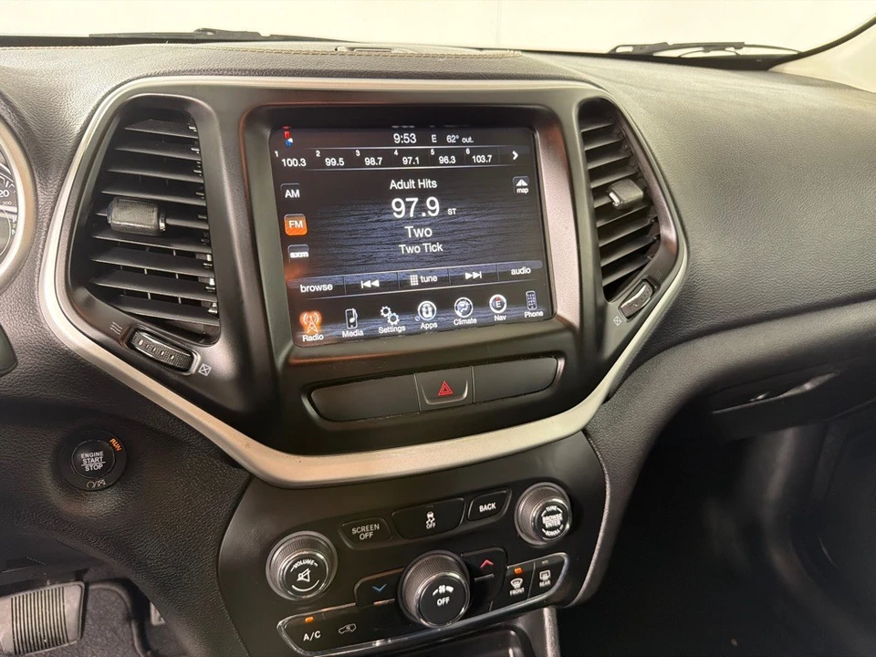 2018 Jeep KL Cherokee - Image 16 of 28