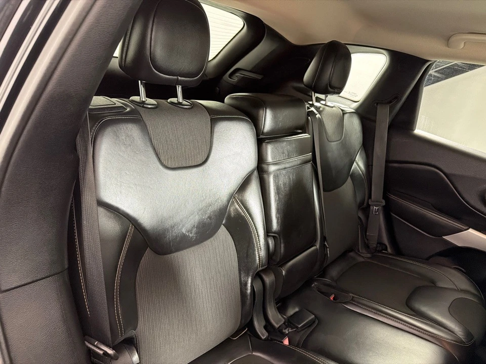 2018 Jeep KL Cherokee - Image 24 of 28