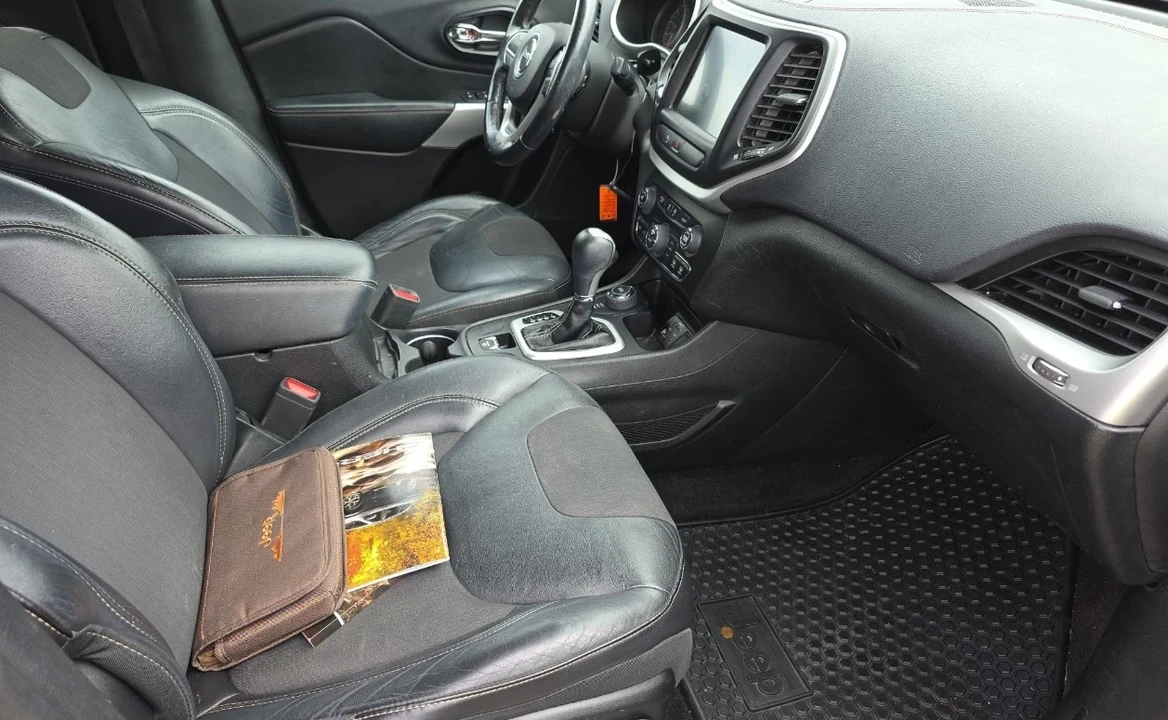 2018 Jeep KL Cherokee - Image 8 of 9