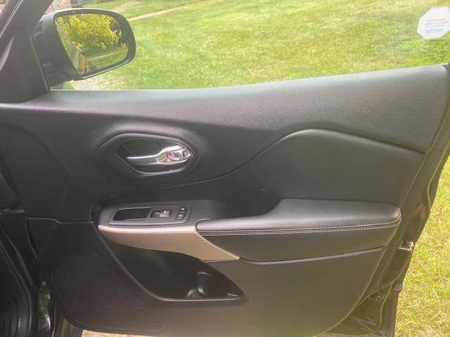 2018 Jeep KL Cherokee - Image 12 of 22