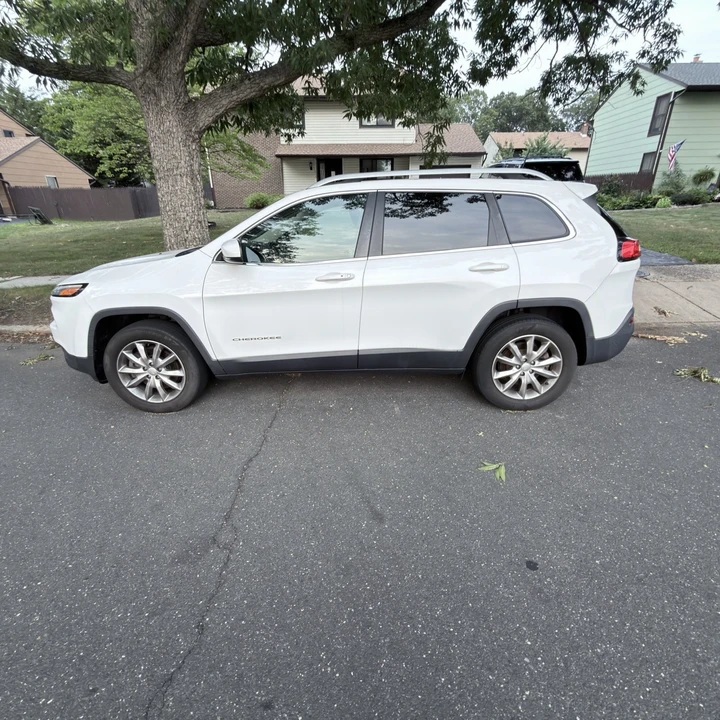 2018 Jeep KL Cherokee - Image 4 of 9