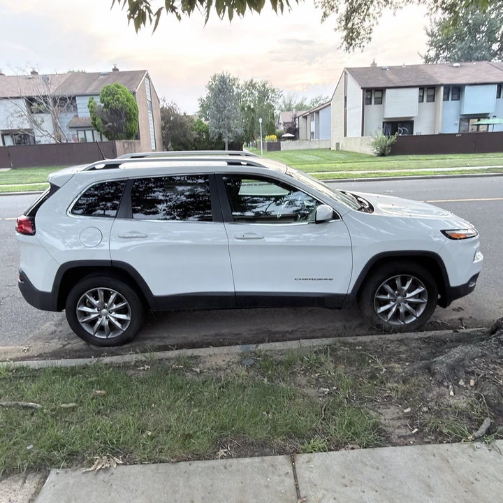 2018 Jeep KL Cherokee - Image 3 of 9