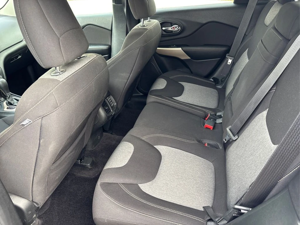 2018 Jeep KL Cherokee - Image 10 of 12