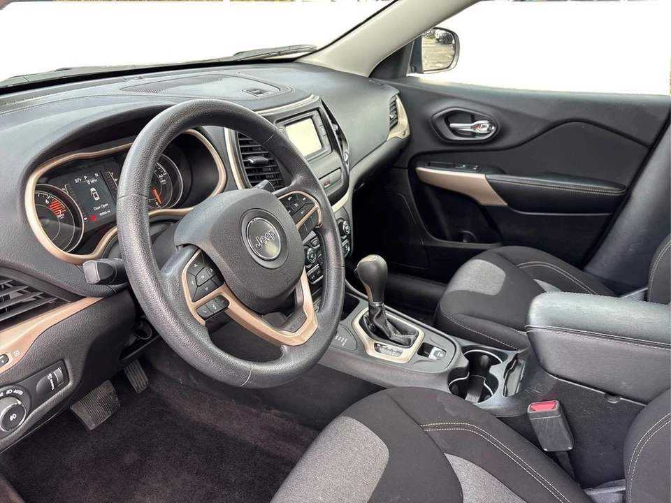 2018 Jeep KL Cherokee - Image 9 of 12