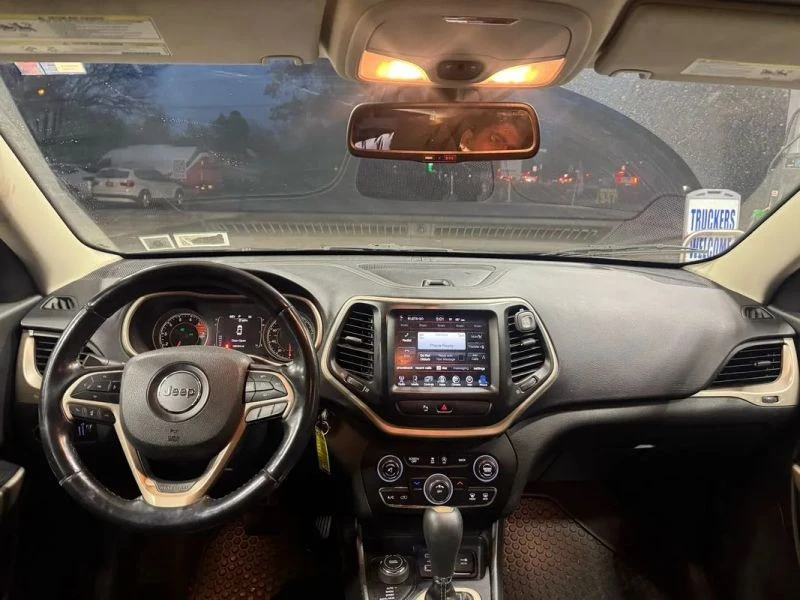 2018 Jeep KL Cherokee - Image 6 of 9