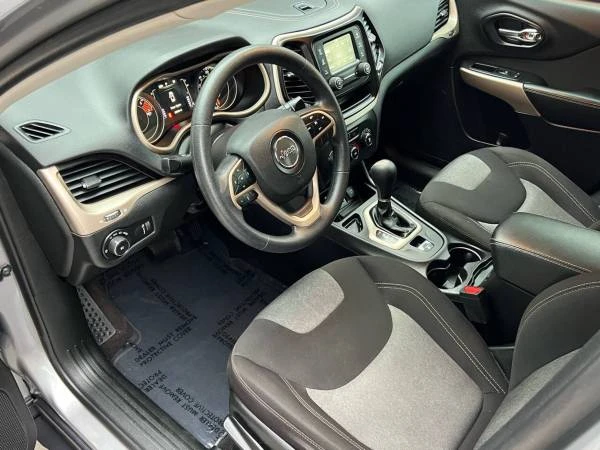 2018 Jeep KL Cherokee - Image 13 of 21