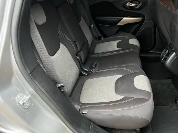 2018 Jeep KL Cherokee - Image 17 of 21
