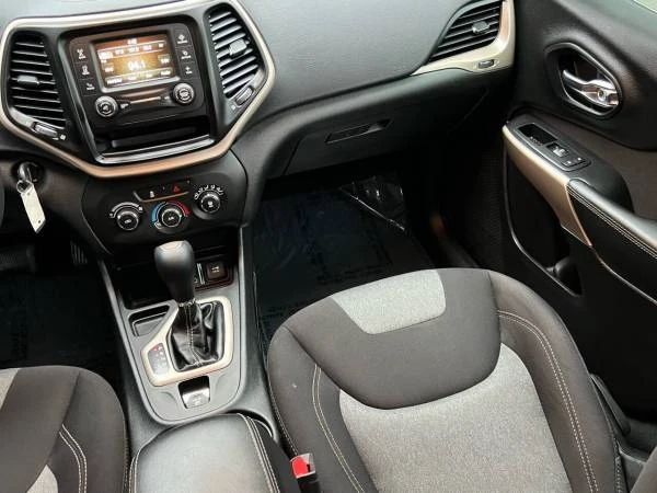 2018 Jeep KL Cherokee - Image 20 of 21