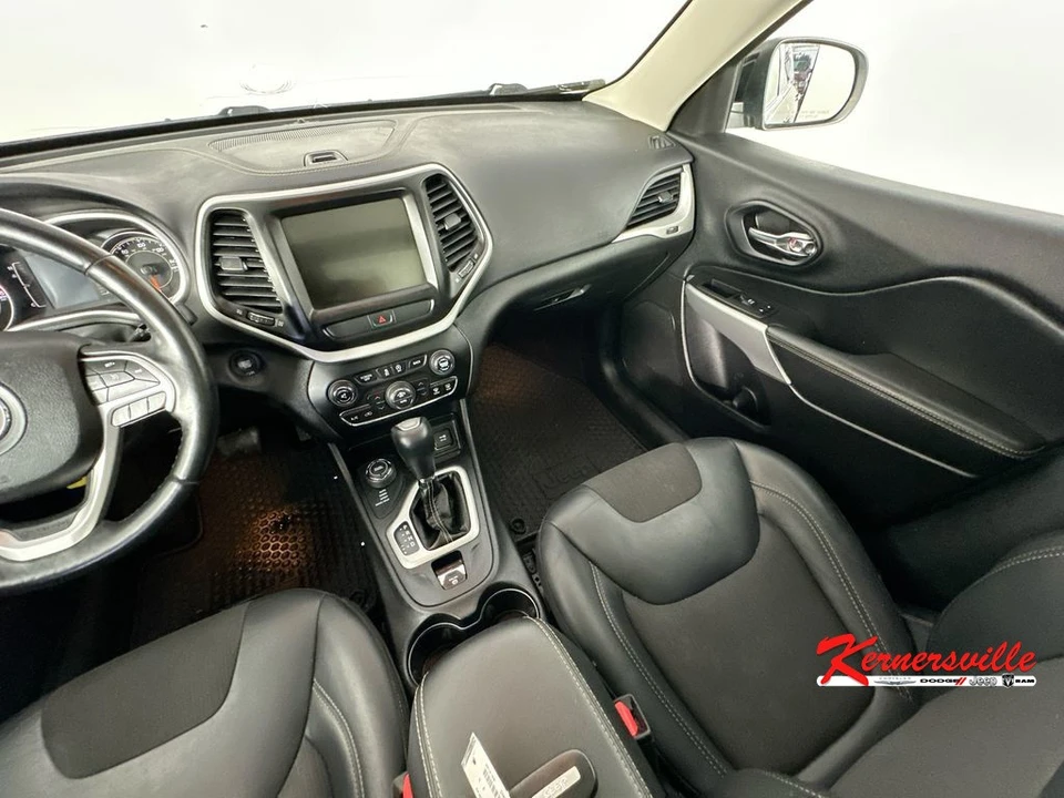2018 Jeep KL Cherokee - Image 11 of 24